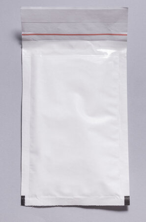 Lot de 50 pochettes ( enveloppes ) à bulles b/2 : 110 x 215 mm en kraft blanc