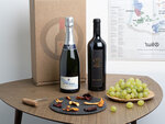 SMARTBOX - Coffret Cadeau Coffret de 2 bouteilles : vin rouge et champagne livrés à domicile -  Gastronomie