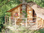 SMARTBOX - Coffret Cadeau 2 jours en famille en cabane dans les arbres avec chasse au trésor près de Poitiers -  Séjour
