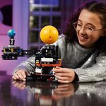 LEGO Technic - Modèle interactif de la Terre et de la Lune en orbite - 42179 pour enfants à partir de 10 ans