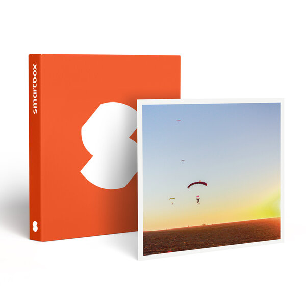 SMARTBOX - Coffret Cadeau Saut en parachute en tandem au-dessus de la pointe du Médoc -  Sport & Aventure