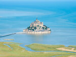 SMARTBOX - Coffret Cadeau 2 jours près du Mont-Saint-Michel avec vol en hélicoptère au-dessus de l'abbaye -  Multi-thèmes