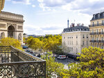 SMARTBOX - Coffret Cadeau 3 jours en hôtel 4* près de l’Arc de triomphe à Paris -  Séjour