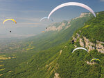 SMARTBOX - Coffret Cadeau Sensations parapente : vol magique de 35 min au-dessus du lac d'Annecy -  Sport & Aventure