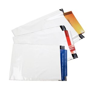 Enveloppe plastique indéchirable inviolable-blanche opaque pochette  Dimensions 12 X 17 + 4 cm en 60 microns Par 100 Pcs