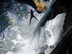 SMARTBOX - Coffret Cadeau 2h30 de canyoning au canyon du Furon près de Grenoble -  Sport & Aventure