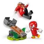 LEGO Sonic the Hedgehog 77005 - Knuckles contre l'Egg Crusher de Dr. Eggman.