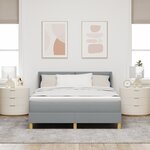 Lit gris clair avec sommier 140x190 cm en tissu