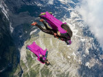 Wingsuit au mont blanc en exclusivité mondiale : 1 vol en tandem depuis un hélicoptère à 5 000 m d'altitude - smartbox - coffret cadeau sport & aventure