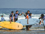 SMARTBOX - Coffret Cadeau 2 cours de surf d'1h30 à Seignosse -  Sport & Aventure