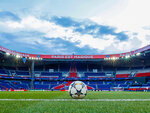 SMARTBOX - Coffret Cadeau - Visite du Parc des Princes durant 1h10 avec écharpe du PSG -