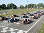 Session amusante de 30 minutes en karting sur circuit près de nantes - smartbox - coffret cadeau sport & aventure