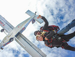 SMARTBOX - Coffret Cadeau Saut en parachute à 4200 m d'altitude pour 2 amateurs de sensations fortes -  Sport & Aventure