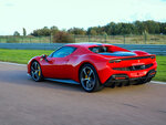 SMARTBOX - Coffret Cadeau Stage de pilotage multivolant : 2 tours en Audi et 2 tours en Ferrari 296 GTB sur le circuit du Luc -  Sport & Aventure