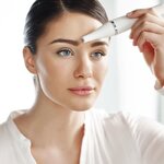 BRAUN Epilateur visage Silk-épil 830