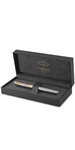 PARKER Sonnet Stylo plume  acier inoxydable  Plume moyenne  encre noire  Coffret cadeau