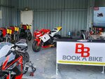 SMARTBOX - Coffret Cadeau Stage de pilotage moto sur le circuit de Haute Saintonge -  Sport & Aventure