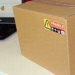 Lot de 50 Etiquettes FRAGILE dimension 4x10 cm