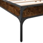 vidaXL Cadre de lit chêne fumé 200x200 cm bois d'ingénierie et métal