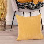 Coussin carré en velours sable 40 x 40 cm