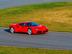 Pilotage sur le circuit de lohéac : 2 tours en ferrari 488 gtb - smartbox - coffret cadeau sport & aventure