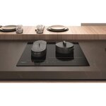 Table de cuisson induction - hotpoint - 3 zones - hb2760bne - l 59 x p 51 cm - 7200w total - noir