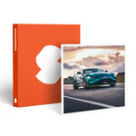 SMARTBOX - Coffret Cadeau Stage de pilotage : 2 tours sur le circuit de Nogaro école en Aston Martin Vantage F1 Edition - Sport & Aventure