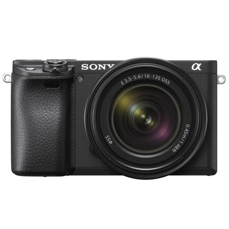 Sony α 6400 + sel18135 milc 24 2 mp cmos 6000 x 4000 pixels noir