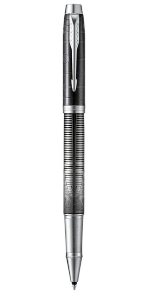PARKER IM Stylo roller - "Edition Spéciale" Metallique Pursuit - Attributs chromés - Recharge noire pointe fine -Livré en écrin