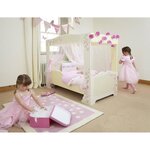 Lit enfant a baldaquin en MDF, sommier a lattes inclus.