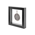 Cadre Nimbus Eco pour objets de collections. Couleur - Noir