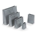 Sac pelliculé brillant gris souris à poignées cordelières 12 x 16 x 7 cm (lot de 25)