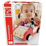 Voiture familiale pour poupée hape e3475