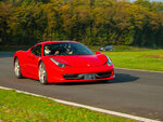 SMARTBOX - Coffret Cadeau Stage de pilotage : 3 tours sur le circuit d'Alès en Ferrari 458 -  Sport & Aventure