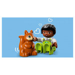 10985  Léolienne et la voiture électrique ® DUPLO®