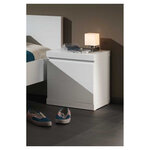LARA Lit simple laqué blanc + Chevet table de nuit + Armoire 2 portes