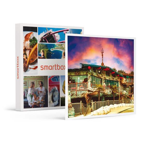 SMARTBOX - Coffret Cadeau Journée en famille : 4 entrées pour le parc aquatique Pirates World au Cap d'Agde -  Sport & Aventure
