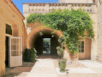 SMARTBOX - Coffret Cadeau 3 jours avec accès au spa et vin pétillant dans un château 4* près de Nîmes -  Séjour