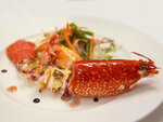 SMARTBOX - Coffret Cadeau - Dîner autour du homard à La Gouesnière, 1 étoile au Guide MICHELIN 2021, près de Saint-Malo