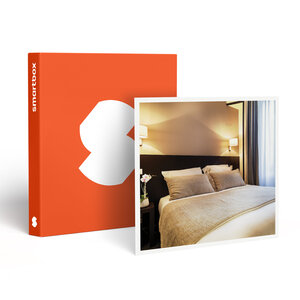 SMARTBOX - Coffret Cadeau Séjour de 2 jours dans un hôtel près des Champs-Élysées à Paris -  Séjour