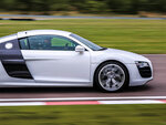 SMARTBOX - Coffret Cadeau Stage de pilotage : 2 tours sur le circuit du Pont-l'Évêque en Audi R8 V10 -  Sport & Aventure