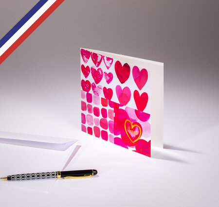 Carte double all you need is love créée et imprimée en france sur papier certifié pefc - cœurs roses