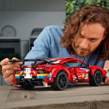 Lego technic 42125 ferrari 488 gte af corse #51 modele authentique