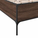 vidaXL Cadre de lit chêne marron 120x190 cm bois d'ingénierie et métal