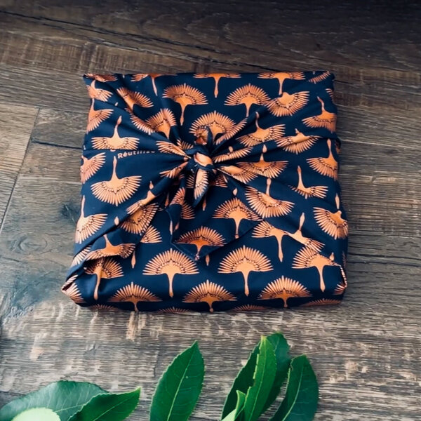 Papier Cadeau Réutilisable Emballage Furoshiki Coton Recyclé : La Haut  (Taille S) 35x35 cm bleu nuit