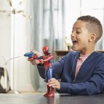 Marvel Spider-Man – Figurine Spider-Man Titan Hero Blast Gear avec lanceur et projectile - 30 cm