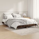 vidaXL Cadre de lit chêne fumé 135x190 cm bois d'ingénierie