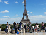 SMARTBOX - Coffret Cadeau Accès au sommet de la tour Eiffel avec visite guidée de 2h pour 2 personnes -  Multi-thèmes