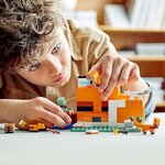 Lego 21178 minecraft le refuge du renard  jouet de construction maison  enfants des 8 ans  set avec figurines zombie  animaux