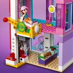 41704 Limmeuble de la grand-rue ® Friends